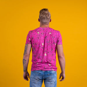 vyriski vyriska vyrui vaikinui vyrams saltiakai saltekai saltibarsciai saltibarsciais saltekais maike maikute marskineliai tshirt beet soup cold pink lietuviskas maistas foodroobai foodrubai kiausinis egg kiausu kiausiniu